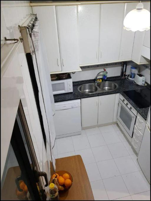 Private Room With Shared Bathroom Саламанка Екстериор снимка